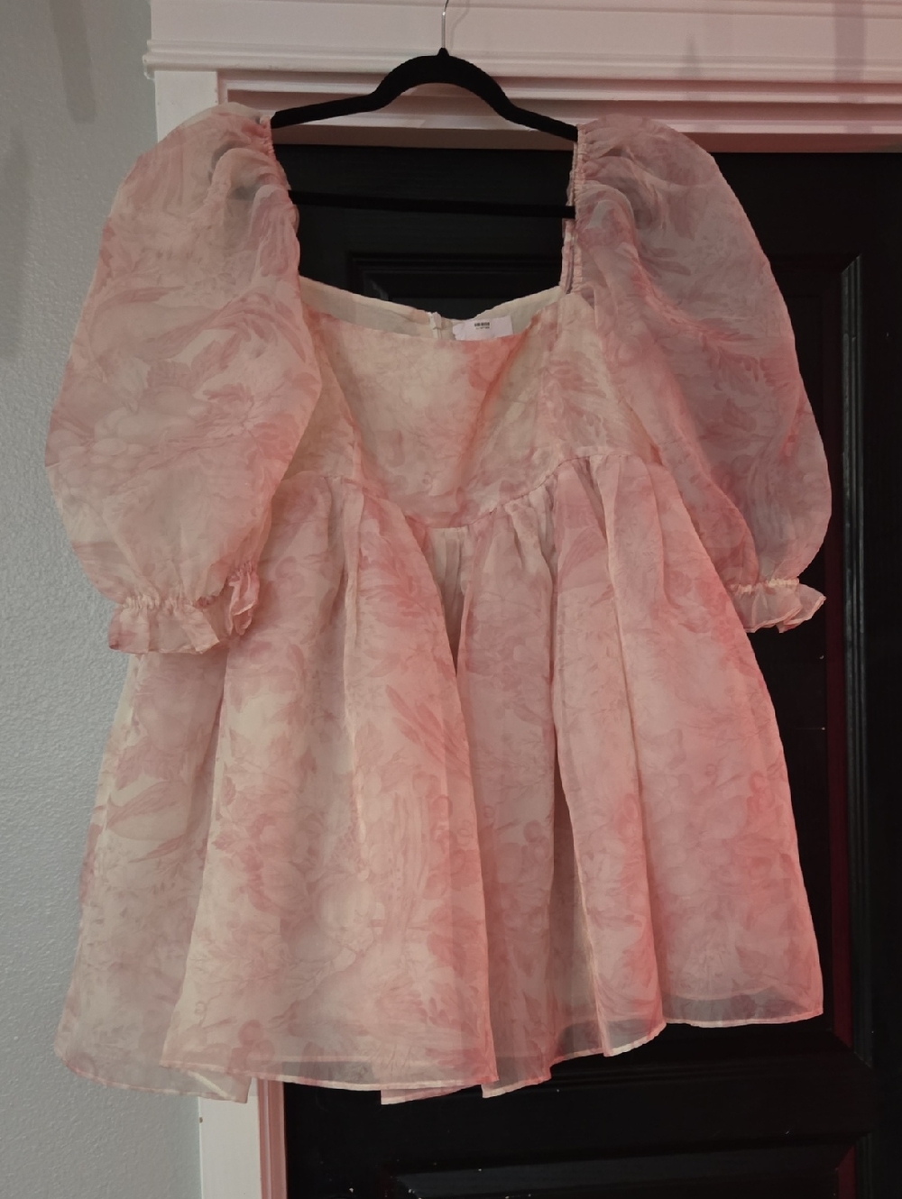Selkie Pink Floral Organza Puff Sleeve Dress Size 1X